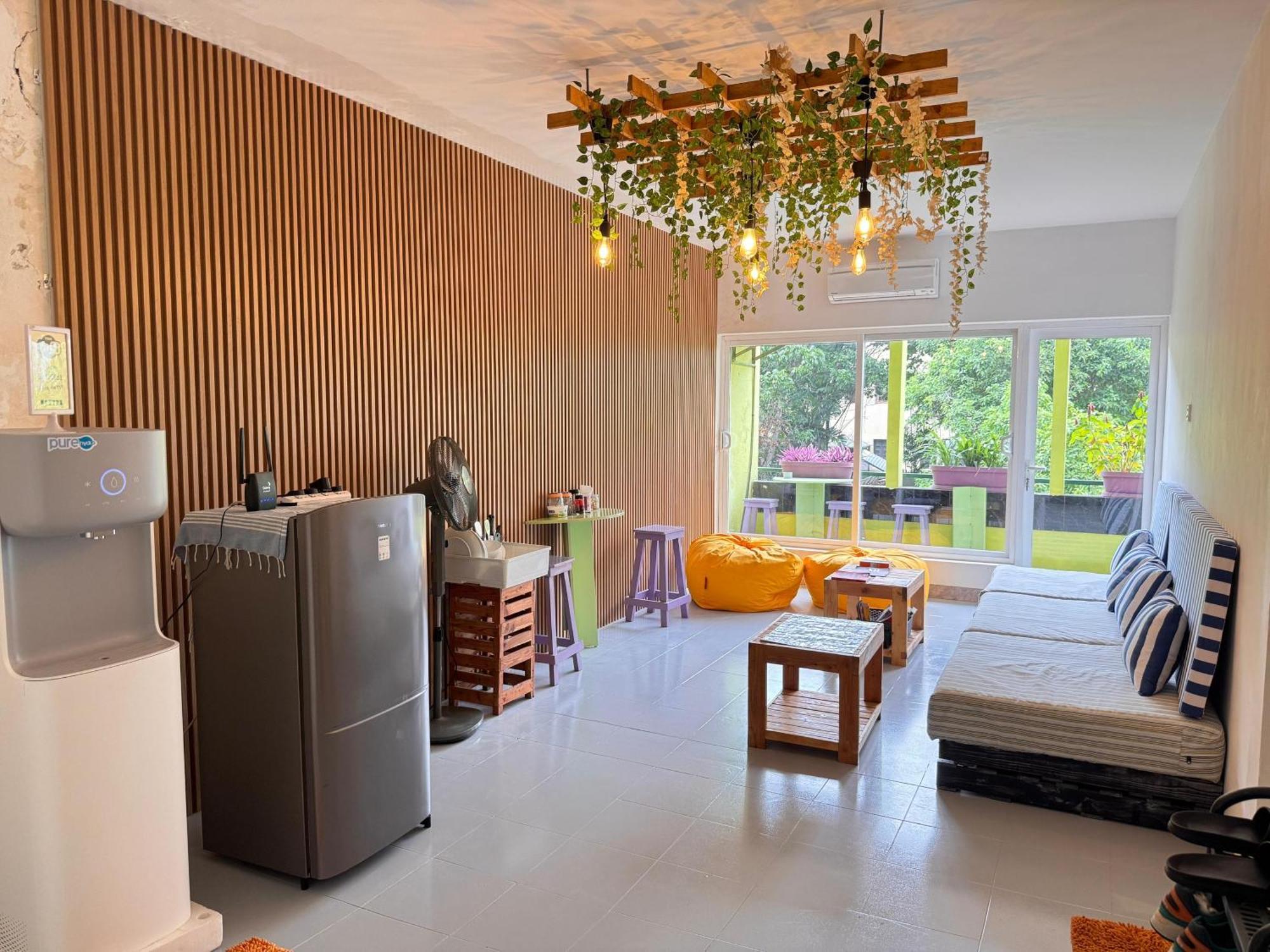 Hostel Republic At Galle Face Коломбо Екстериор снимка